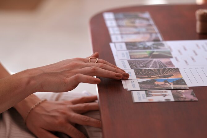 Afternoon Champagne visit & tasting class near Epernay - The Vineyard Stroll and Terroir Insights