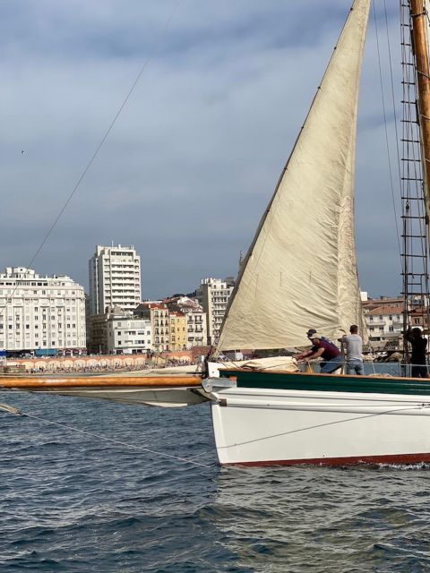 Afternoon cruise on a sailing boat - The Old-Port Views and Historic Monuments