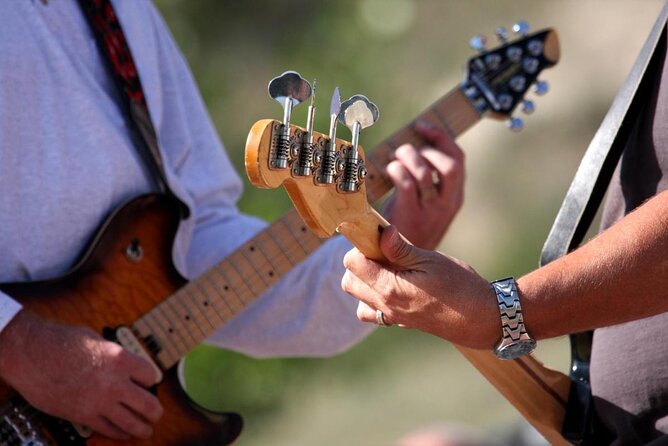 Afternoon Grand Tour | Gansett Cruises in Newport, RI - Explore Newport’s Shoreline on a Scenic 75-Minute Cruise