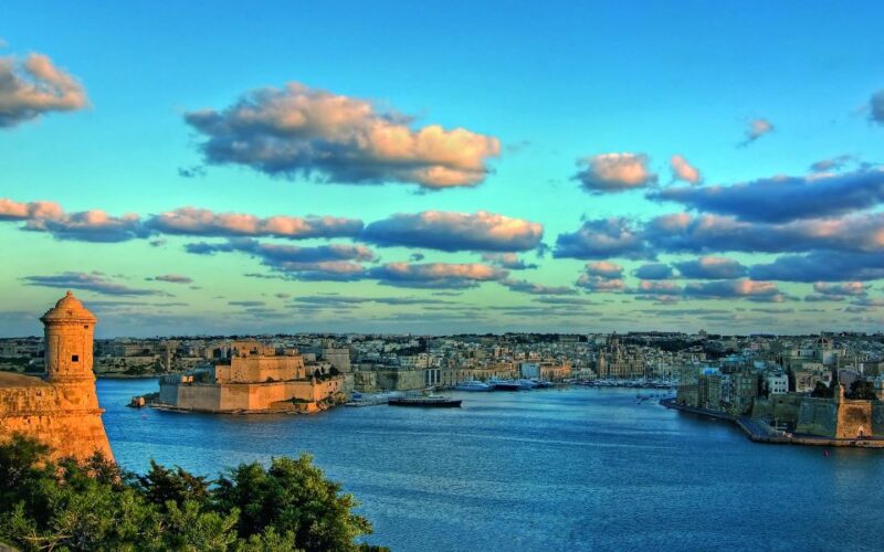 Afternoon Harbours Cruise with Guide and Roundtrip Transfers - Experiencing Valletta’s Waterways and Fortifications