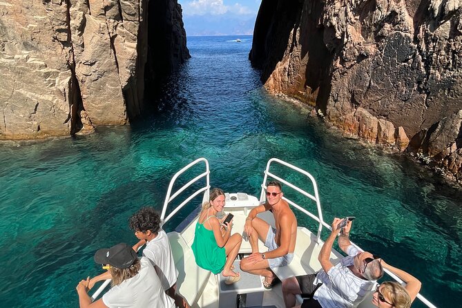 Afternoon in Scandola and creeks of Piana with stop in Girolata - Comfortable Boat with Practical Amenities