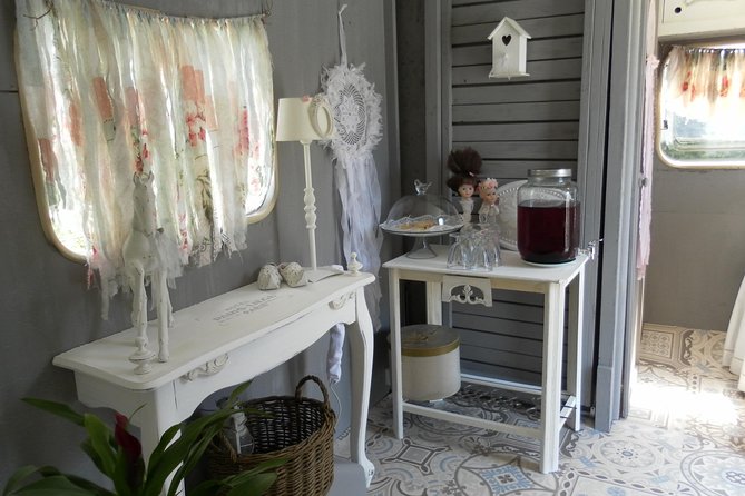 Afternoon tea in the Shabby Caravan - The Overall Experience and Guest Feedback