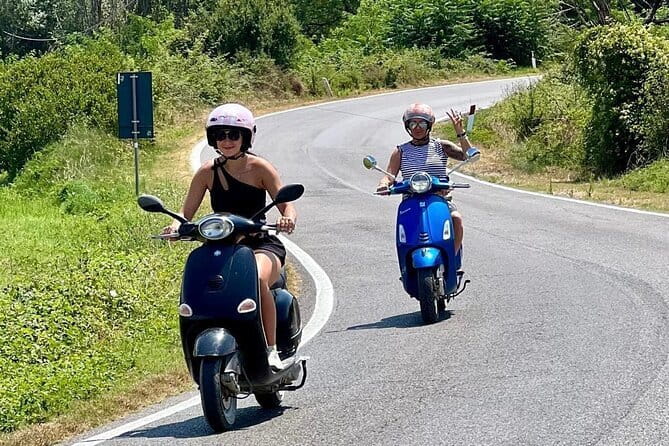Afternoon Tuscany Vespa Tour from Florence with Wine Tasting - Logistics and Group Experience