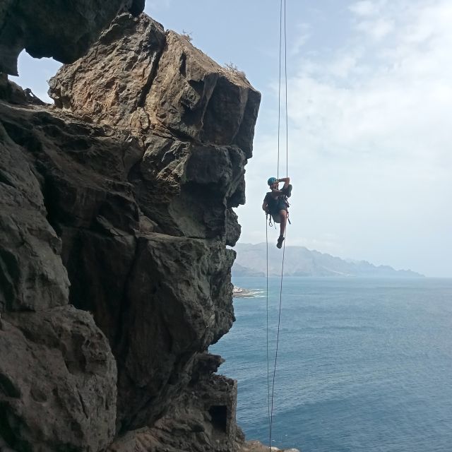 Agaete: Gran Canaria Coasteering. Marine Ferrata and Zipline - Snacking with a View: Resting at the Starting Point