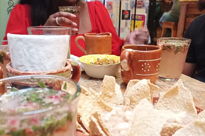 Agave drinks: Pulque, Raicilla, and Mezcal tasting in Guadalajara - Discovering the Cultural Significance of Agave Drinks