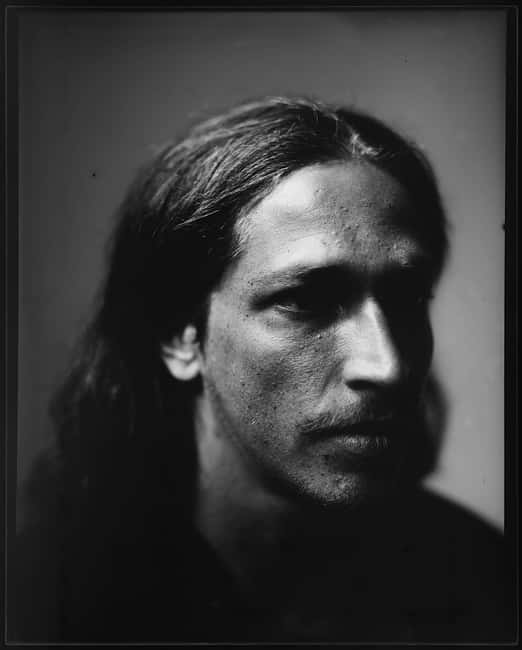 Agios Nikolaos: Ambrotype Portrait Session - The Portrait Sitting: Creating Your Vintage Keepsake