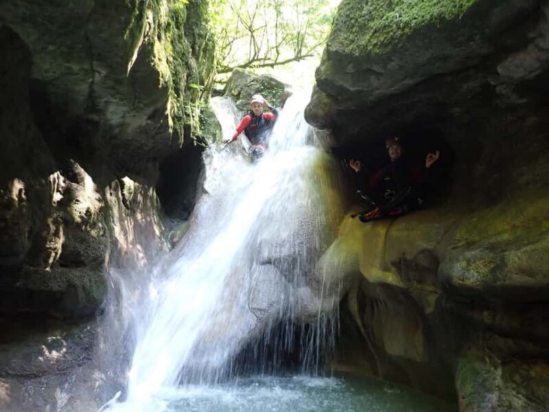 Aiguebelette: Discover canyoning - Discover Canyoning at Aiguebelette with Canyon Life