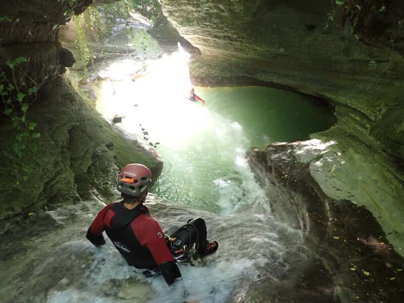 Aiguebelette: Discover canyoning - Key Points