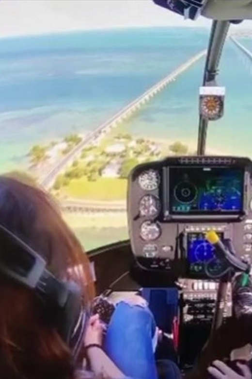 Air Miami Helicopter Tours - Miamis Skyline from the Skies: An Upscale Viewing Experience