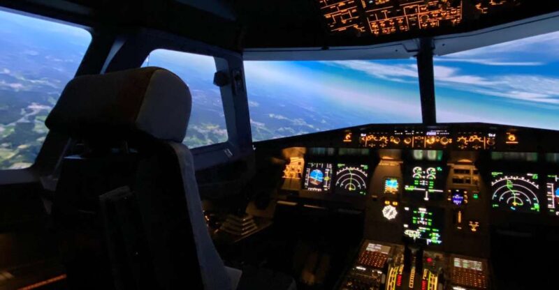 Airbus Flightsimulator | Flying Experience | adults&children - The Realism of the Airbus A320 Simulator