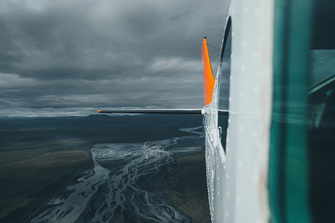 Airplane tour over black sands and riverbeds from Skaftafell - Departure Point at Skaftafell: The Meeting at Skaftafell Terminal
