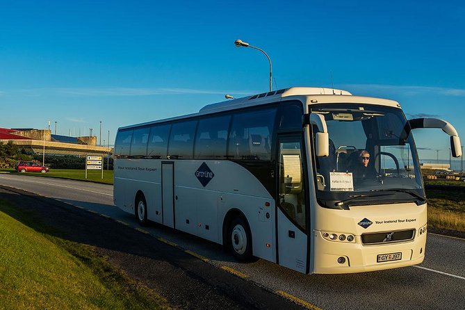 Airport Express Shared Departure Transfer from Reykjavik Hotels to Keflavik Airport - Keflavik Airport to Reykjavik: Service Continuity