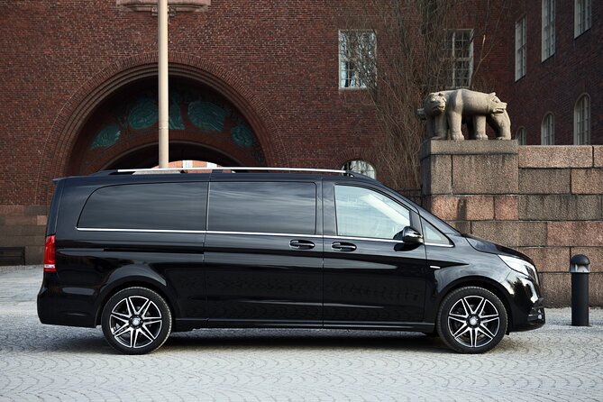 Airport Limousine Transfer: Arlanda Airport to Stockholm City 1-7 Passengers - Limitations and Considerations