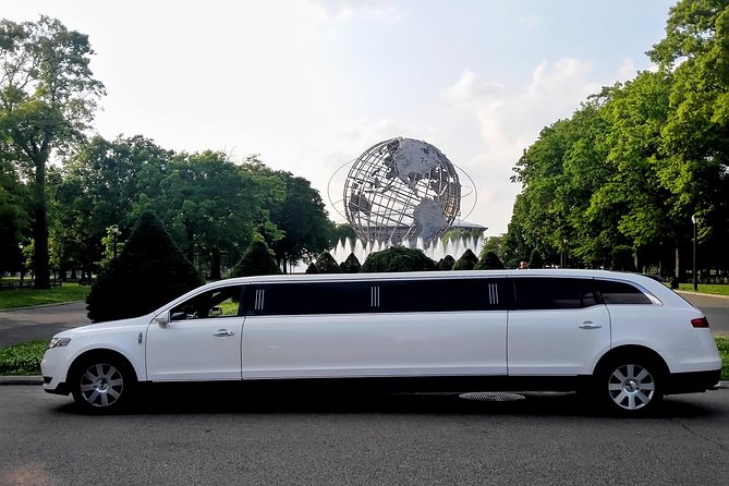 Airport Limousine Transfer one-way - LaGuardia Airport - Lincoln MKT - Elevate Your Arrival or Departure with a Private LaGuardia Airport Limousine
