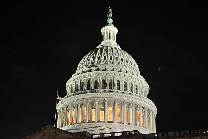 Airport Service To or From Reagan Washington National (DCA) - The Vehicle: Spacious and Comfortable for Groups