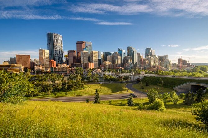 Airport Shuttle: Calgary Airport  Downtown Calgary - The Luxury Vehicles: Comfort and Convenience