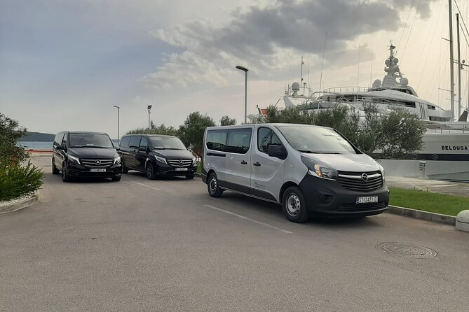 Airport shuttle - The Experience You Need for a Stress-Free Arrival