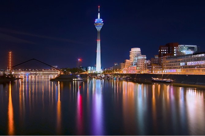 Airport Transfer: Airport DUS to Dusseldorf by Luxury Van - The Sum Up: A Reliable and Comfortable Airport Transfer in Düsseldorf