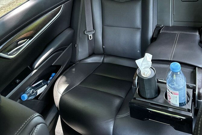 Airport Transfer from Ronald Reagan Airport DCA to Washington DC - Precise Location and Meeting Details at Ronald Reagan DCA