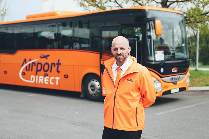 Airport Transfer in Iceland from Reykjavik City to Keflavik Airport with Hotel Pick Up - Key Points