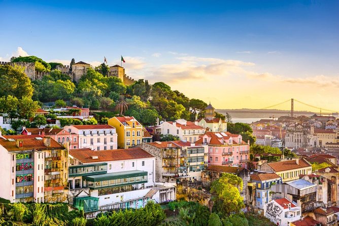 Airport Transfer: Lisbon to Lisbon Airport LIS in Luxury Van - Key Points