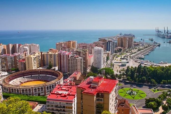 Airport Transfer: Malaga Airport AGP to Malaga by Luxury Car - Stress-Free Malaga Airport Transfer with a Luxury Car