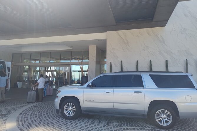 Airport Transfer to Cabo San Lucas IDA - Accessibility and Service Details