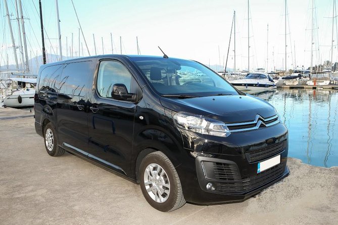 Airport Transfer to Gouvia Marina - From Corfu Airport to Gouvia Marina in Comfort and Style