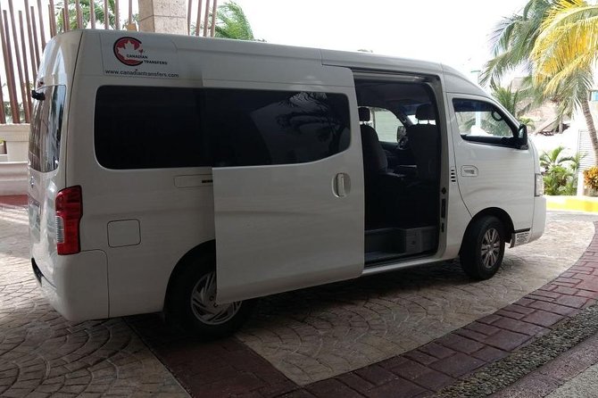 Airport Transfers to Puerto Juarez - Private van (ROUND TRIP) FLAT RATE - Reliability and Communication: Praised by Reviewers