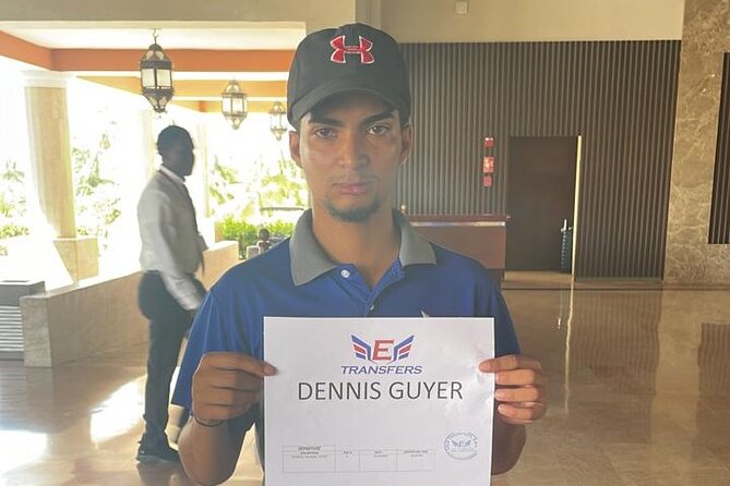 Airport Transfers to Punta Cana / Bavaro and Uvero Alto Hotels - Seamless Punta Cana Airport Transfers for Up to 6 Guests at $35