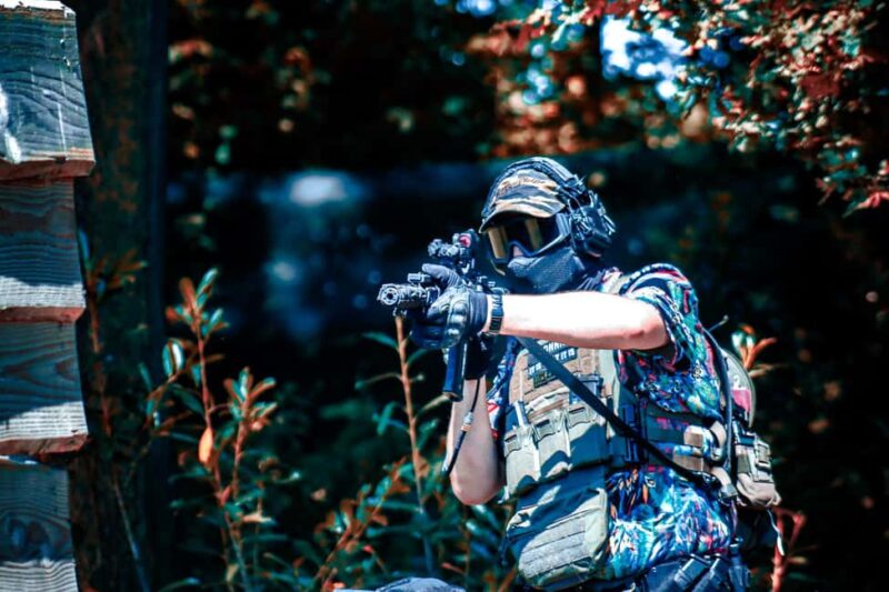 Airsoft Full-Day Experience with Equipment in Horst Limburg - Equipment and Safety: Realistic Guns and Environmentally Friendly BBs