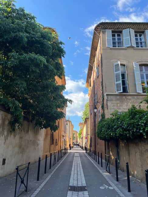 Aix-en-Provence: Between History and City Charm - Aix-en-Provence: Between History and City Charm – A Compact yet Rich Walking Tour