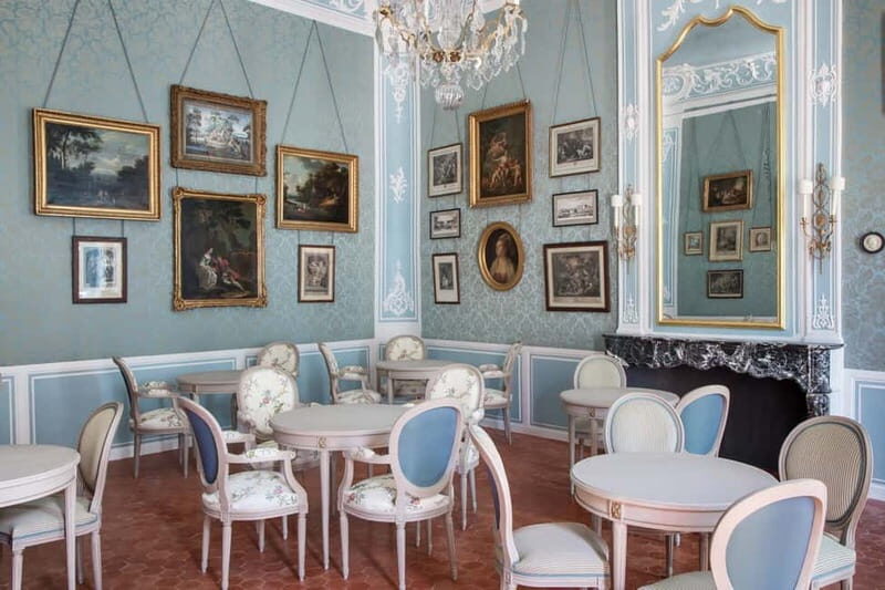 Aix-en-Provence: Caumont - Centre d'Art + Exposition - Who Will Appreciate This Experience the Most