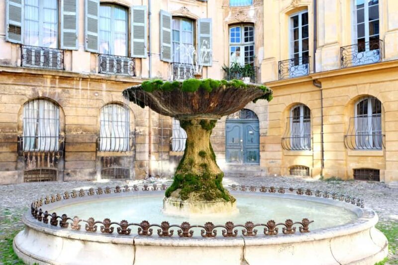 Aix-en-Provence: Express Walk with a Local in 60 minutes - Personalised Recommendations for Food and Drink
