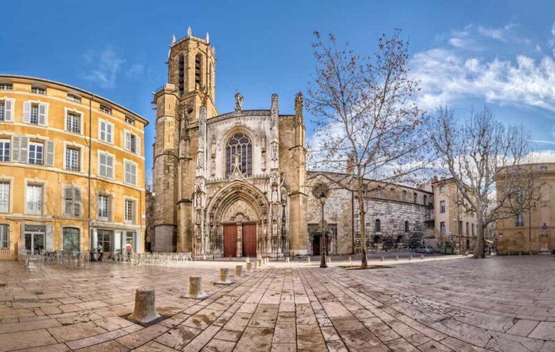 Aix-en-Provence: Market & Heritage Walking Tour - Exploring Aix-en-Provence with a Guided Walk