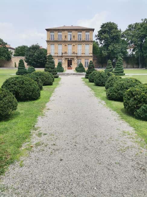 Aix-en-Provence: Medieval Village Art and Vineyards - Discover the Charm of Aix-en-Provence and Its Vineyards