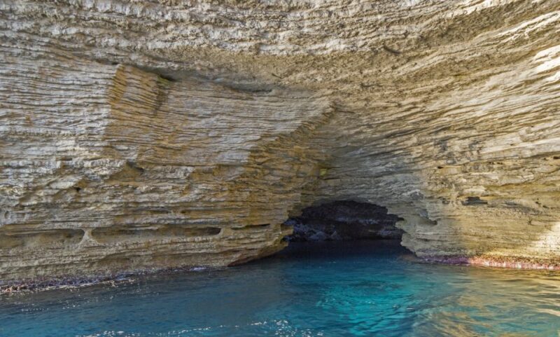 Ajaccio/Porticcio: Lavezzi Islands/Bonifacio Caves Boat Tour - Explore Corsica’s Coastal Treasures on a Day Trip from Ajaccio