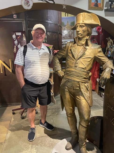 Ajaccio: Private Tour, History and Gastronomy, Food Tour - Visiting the Port de plaisance Tino Rossi and the Citadelle