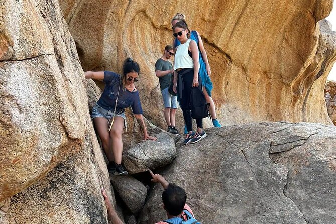 Ajuy Caves and Betancuria with Las Peñitas Hike Private Excursion - The Lunch Break: Satisfying Sandwiches and Refreshments