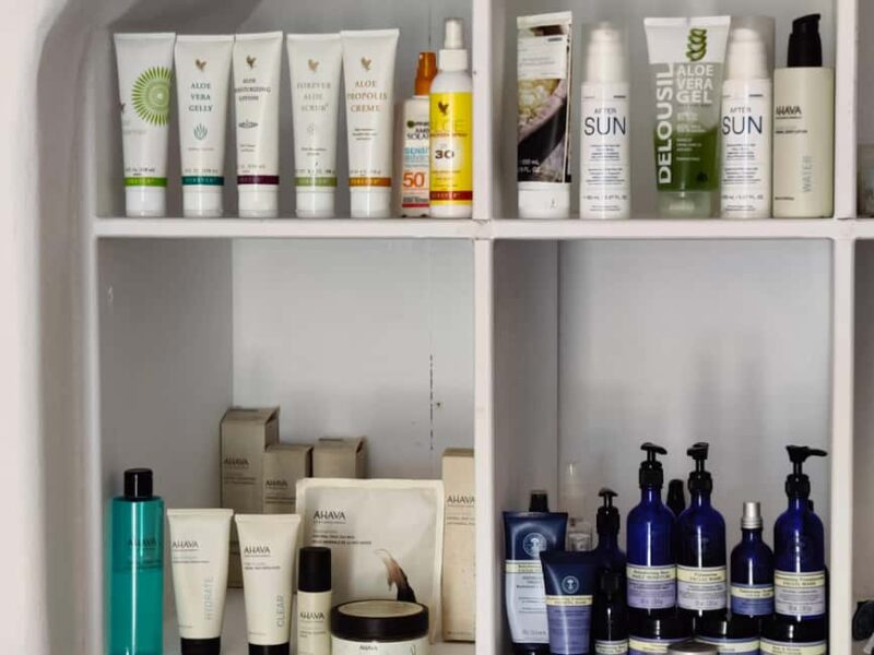 Akrotiri: 2-Hrs Face & Body Ritual with Day pool access - The Experience for Couples and Solo Guests