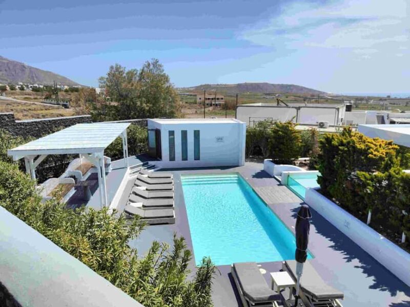 Akrotiri: Bride & Groom Massage Ritual & Day pool access - Booking Details and Practical Tips