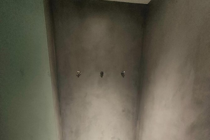 Akrotiri: Couples' Aromatherapy Massage - The Value of a Romantic Spa Day in Santorini