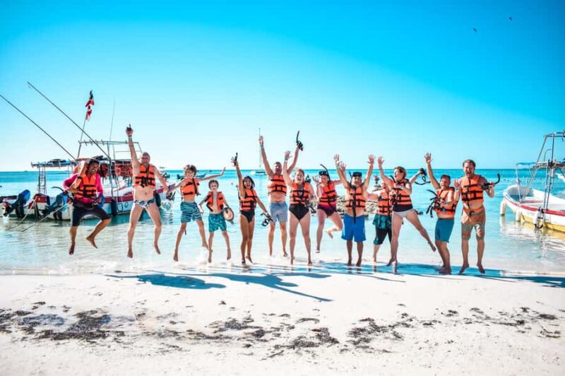 Akumal: Turtles Snorkeling Tour at Natural Paradise - How the Snorkeling Tour Begins at Tsuuk Akumal Natural Park