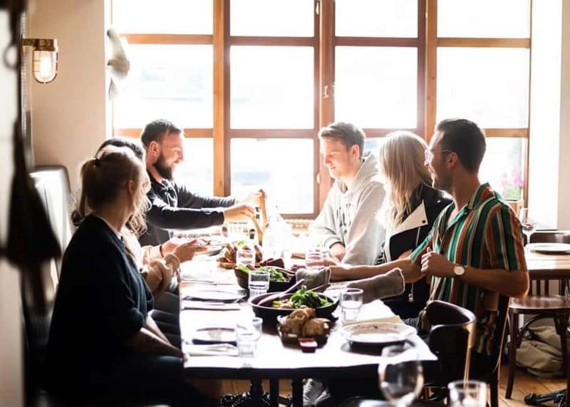 Akureyri: Food Walk and Whale Watching Tour - Meeting Points: Clear Locations for Easy Access