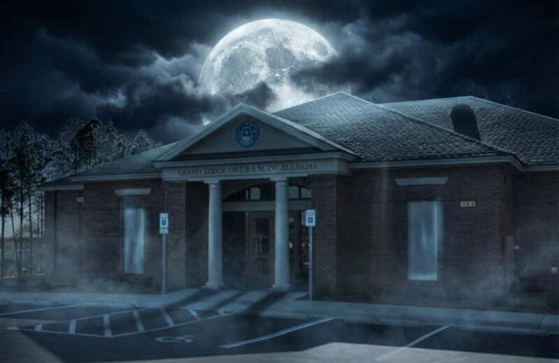 Alabama Apparitions of Ashford Haunted Ghost Tour - Walking Ashford’s Shadowed Streets