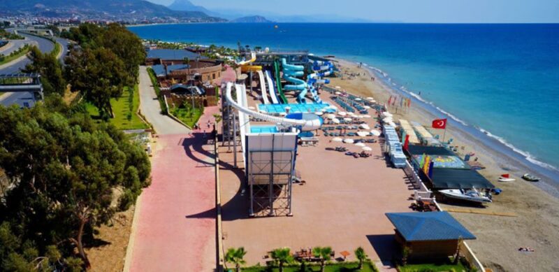 Alanya: All-Inclusive Eftalia Island Aquapark Day Trip - Practical Considerations and Crowding Concerns