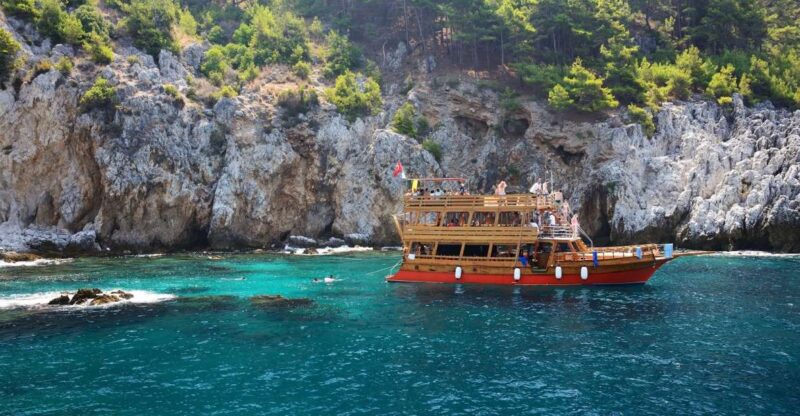 Alanya: Boat Trip with Lunch, Drinks, and Swim Stops - Onboard Lunch Featuring Local Seafood