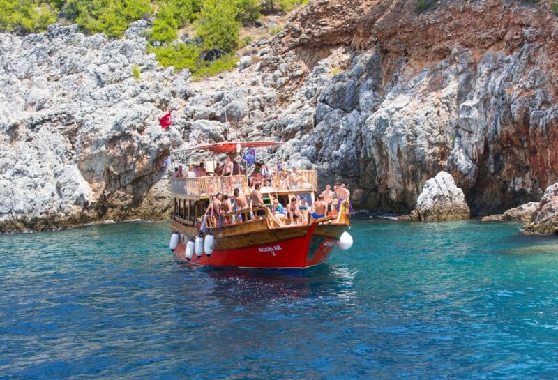 Alanya: Boat Trip with Lunch, Drinks, and Swim Stops - Unlimited Soft Drinks and Refreshments