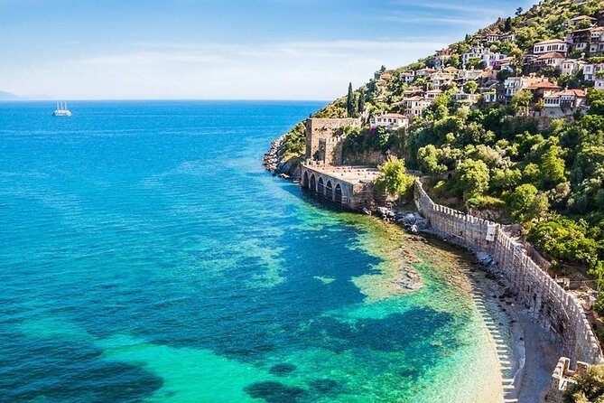 Alanya Catamaran Boat Tour with Lunch, Soft Drinks & Transfer - Swimming and Snorkeling at Kleopatra Plajı