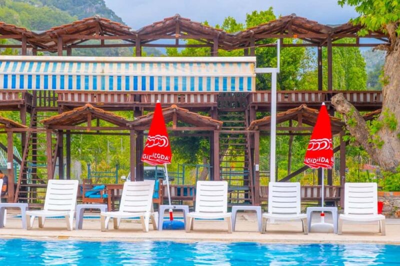 Alanya: Dimcay&Cave, Waterfall, Barbecue Lunch on the Water - Family-Friendly Elements and Accessibility